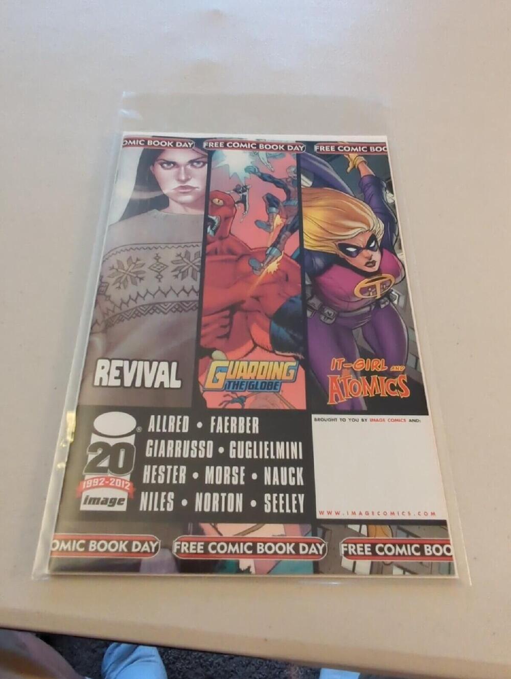 FCBD 2012 1st Revival / Guarding the Globe / It Girl & Atomics NM Image 20 years